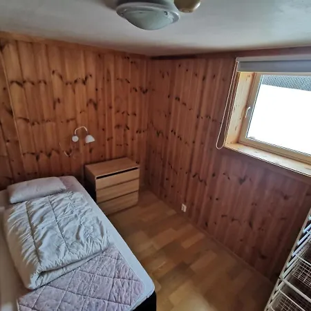 - 2 Bedrooms - Wi-fi *